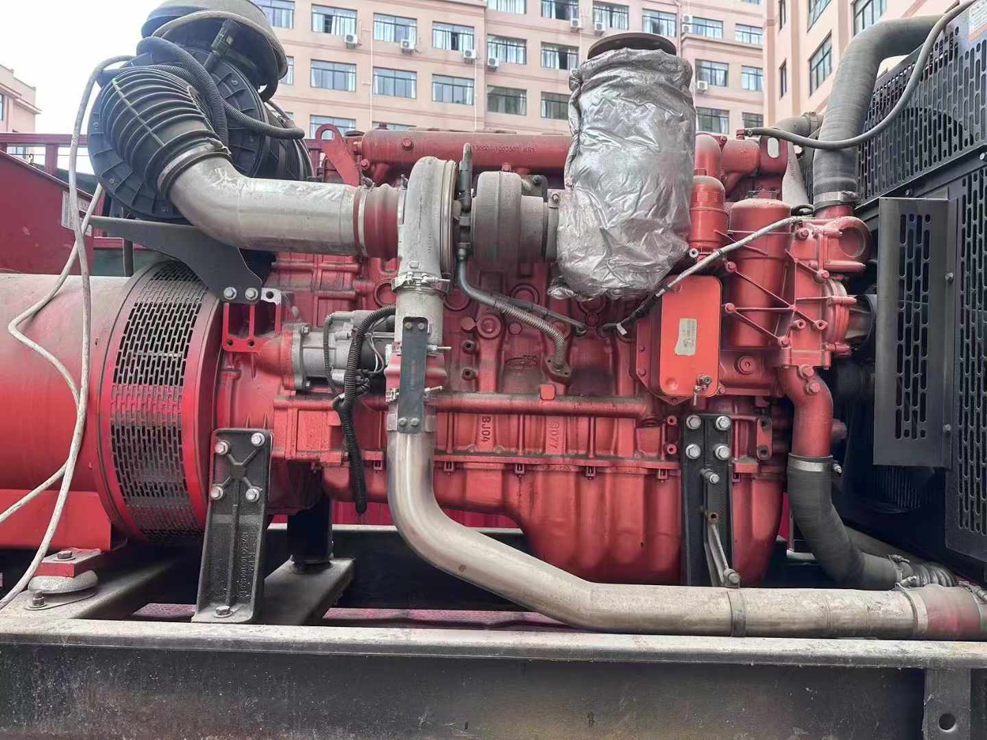 林芝如何选择适合 600kW 柴油发电机组的过载保护器？