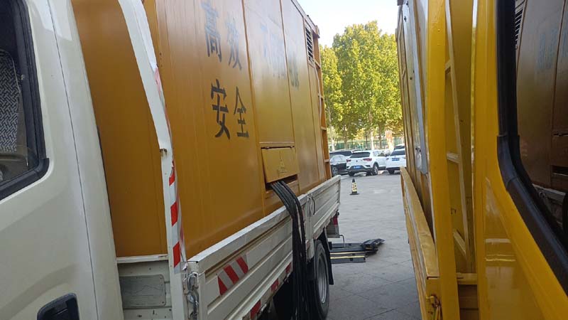 林芝如何判断柴油发电机组和UPS电源的切换时间是否符合要求？